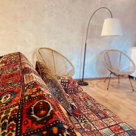 Racha Rooms Ambrolauri Exterior photo